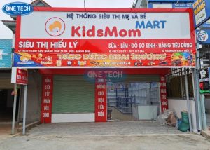 One Tech lắp đặt kệ trưng bày cho dự án Kids Mom Quảng Bình