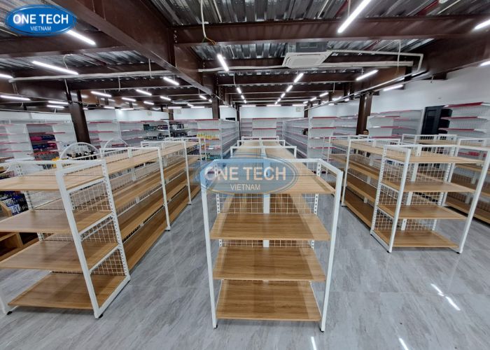 Kệ gỗ siêu thị là mẫu kệ mới của One Tech đã được khách hàng lựa chọn