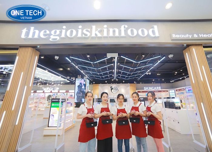 Shop hàng mỹ phẩm với quy mô lớn có tên gọi là “Thế giới SkinFood”