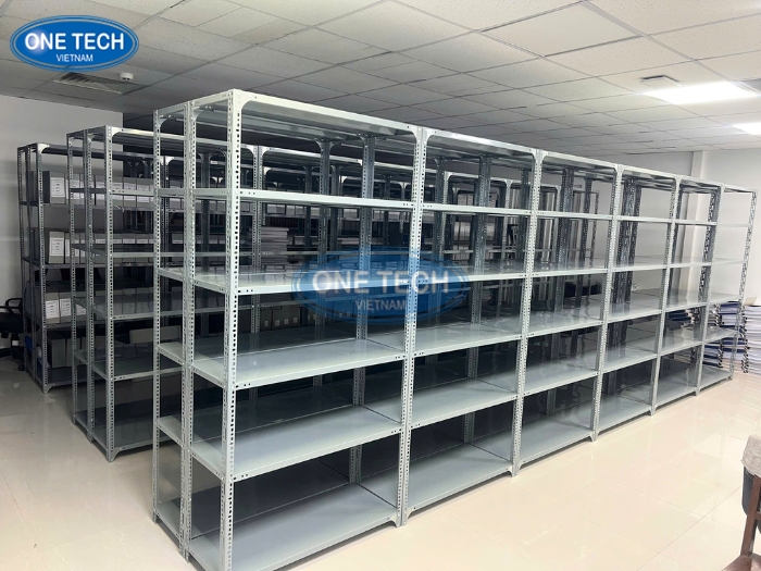 Kệ V lỗ hạng nhẹ với bộ khung đơn giản