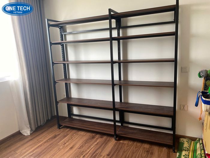Kệ có thể chịu tải lớn, tận dụng không gian hiệu quả