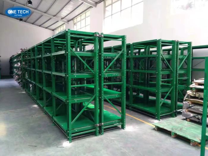 Kệ khuôn màu xanh lá mới lạ