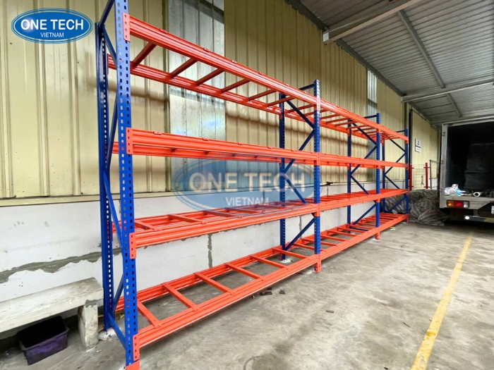 Kệ Selective chịu trọng tải lớn