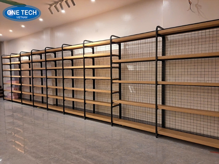 Kệ khung sắt mâm gỗ trưng bày đẹp mắt, nâng tầm giá trị