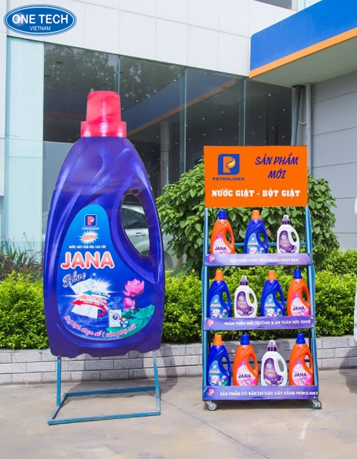 Kệ quảng cáo trưng bày nước giặt