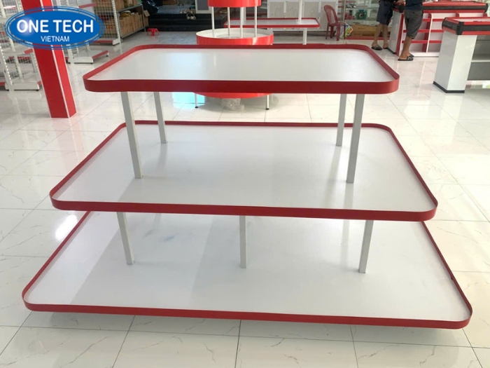 Kệ tam cấp hofnh chữ nhật