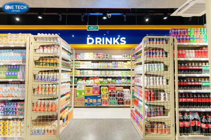 Xu hướng sử dụng kệ trưng bày nước hướng tới sự chuyên nghiệp, hiện đại