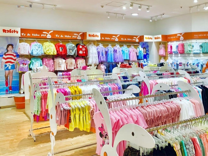 Mẫu thiết kế shop quần áo trẻ em 16