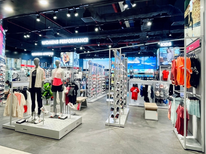 Một số mẫu thiết kế shop thể thao khác