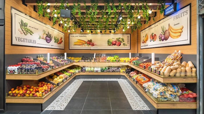 Các yếu tố đèn, biển hiệu, màu sắc góp phần gia tăng ấn tượng