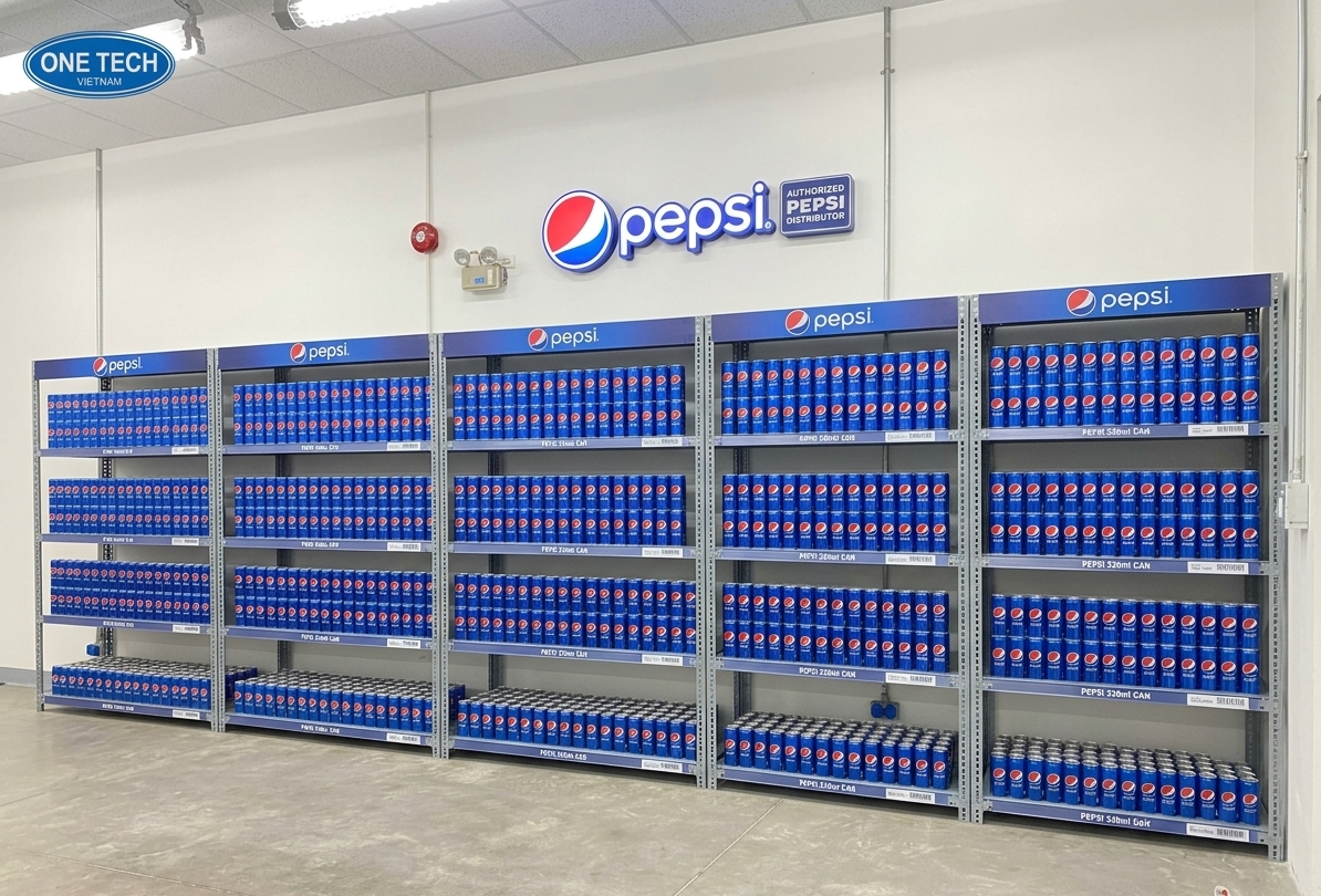 Kệ V lỗ trưng bày Pepsi