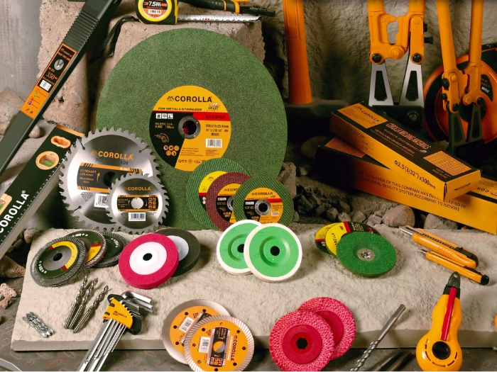 Phân loại, lựa chọn sản phẩm kinh doanh cửa hàng kim khí