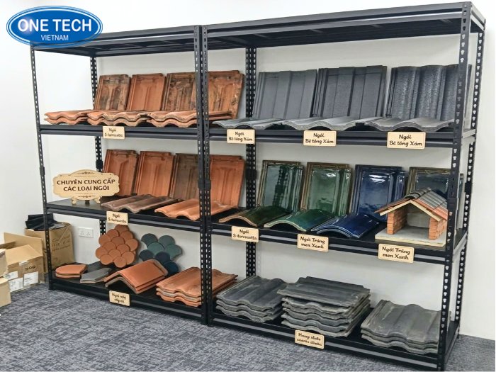 Kệ V cài đơn giản cho cửa hàng gạch ngói bình dân