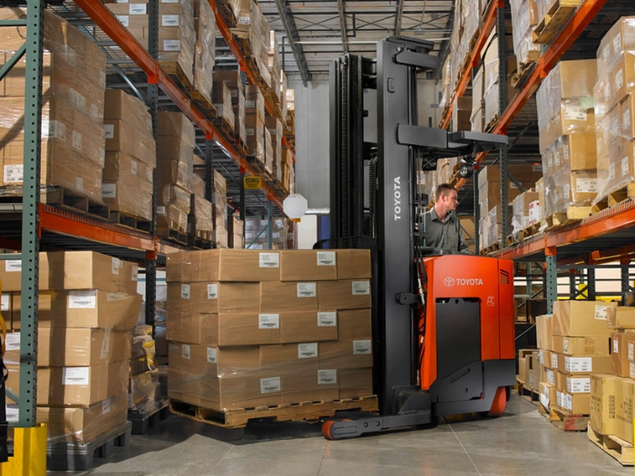 Tính toán lựa chọn sức nâng của xe nâng