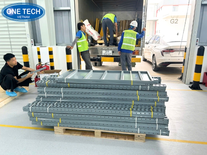 Dự án 130 kệ trung tải tại Bắc Ninh cho công ty KTG Industrial 13