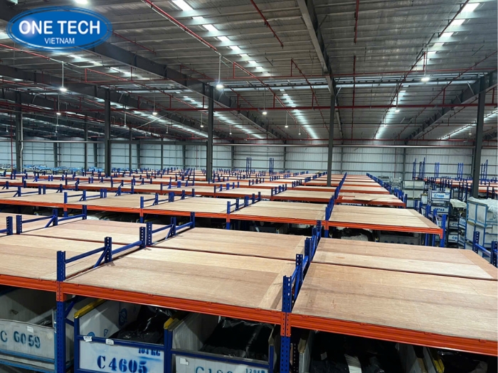 Quy định về khoảng cách an toàn chất xếp hàng trong kho