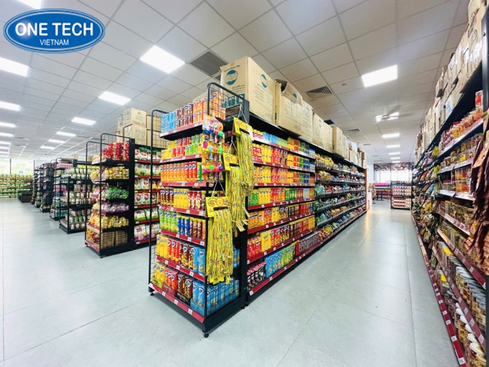 Dự án kệ trưng bày tại Zmart Phú Quốc 10