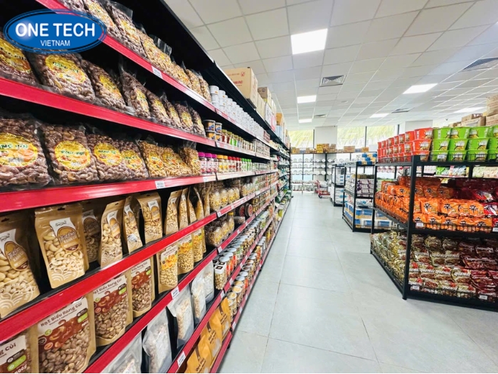 Dự án kệ trưng bày tại Zmart Phú Quốc 16