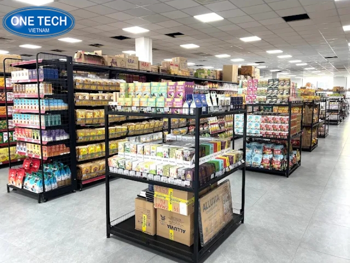 Dự án kệ trưng bày tại Zmart Phú Quốc 19
