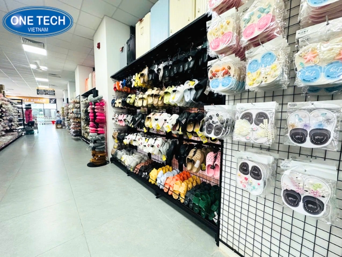 Dự án kệ trưng bày tại Zmart Phú Quốc 23