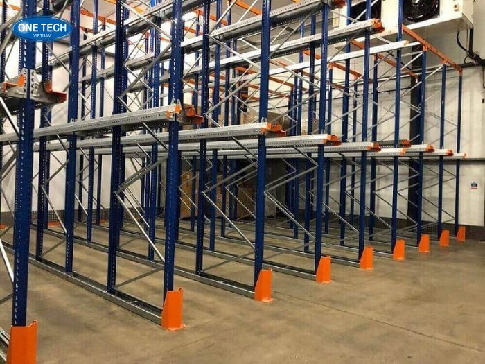 Kệ kho hàng lưu trữ hàng thành phẩm chất lượng