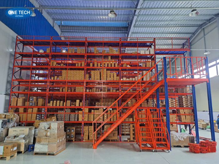 Kệ Mezzanine tận dụng chiều cao nhà kho
