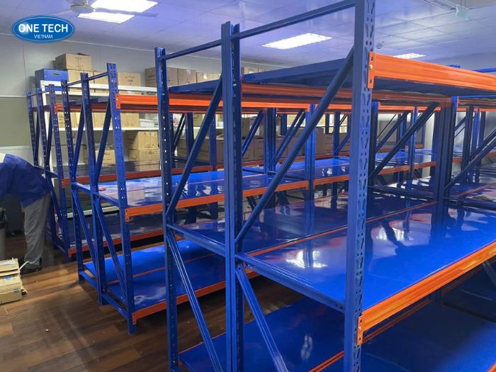 Thiết kế gọn gàng, tận dụng tối đa chiều cao kho