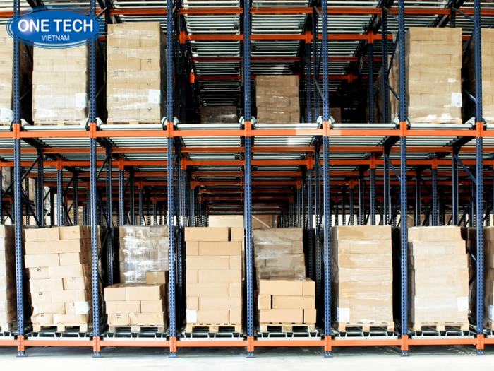 Kệ lưu trữ pallet thực phẩm con lăn