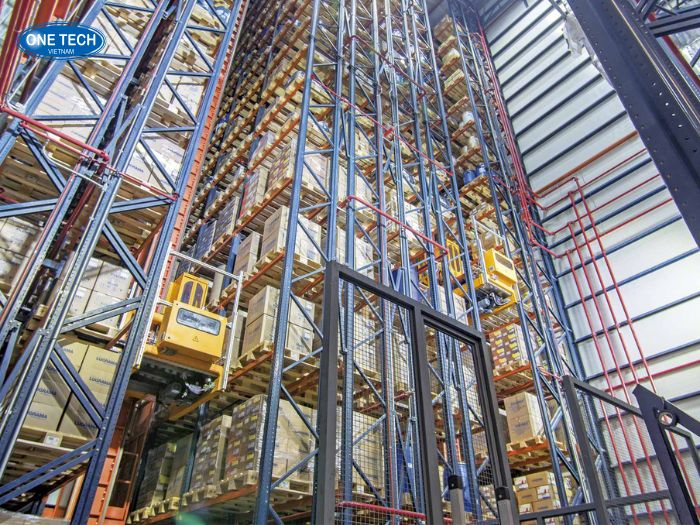 Hạn chế của Stacker Crane là gì?