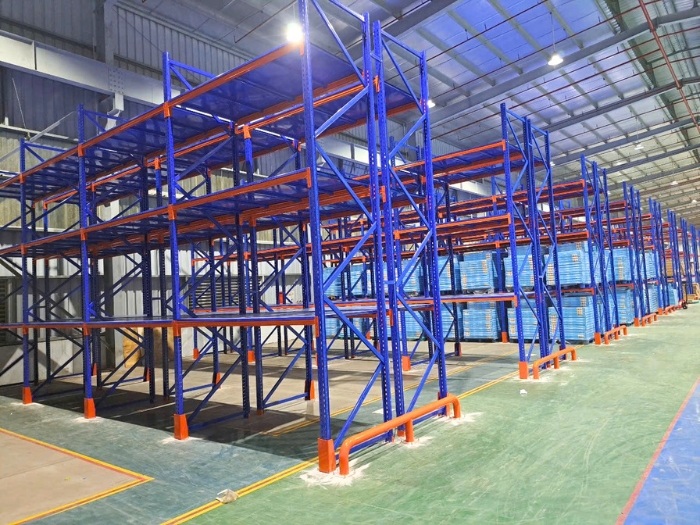 One Tech cung cấp kệ phù hợp với phương pháp FEFO